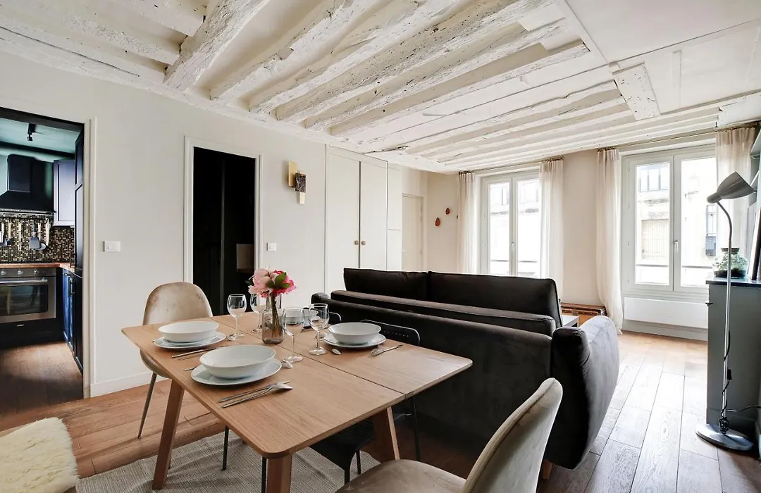 Chic apartment -1BR-4P- Haut Marais - République-1